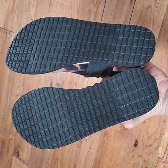 Sanuk yoga sandals 1103942 - Picture 6 of 8